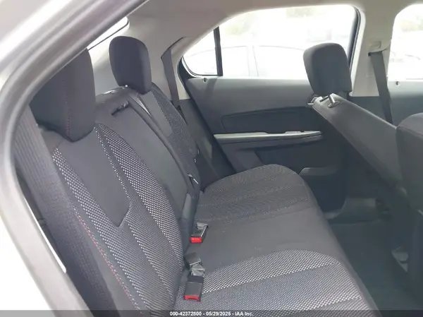 2GNALBEK0H1564594 2017 CHEVROLET EQUINOX - Image 8