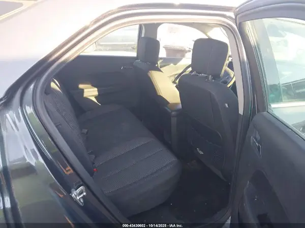 2GNALBEK0H1589575 2017 CHEVROLET EQUINOX - Image 8