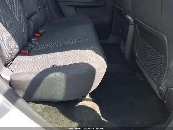 2GNALBEK0H1608254 2017 CHEVROLET EQUINOX - Image 8