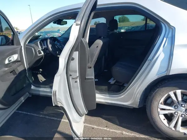 2GNALBEK1H1508339 2017 CHEVROLET EQUINOX - Image 8