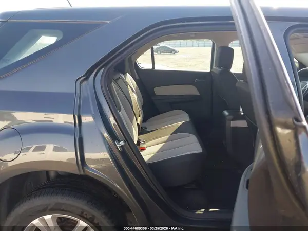 2GNALBEK1H1514237 2017 CHEVROLET EQUINOX - Image 8