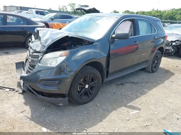 2GNALBEK1H1560795 2017 CHEVROLET EQUINOX - Image 2
