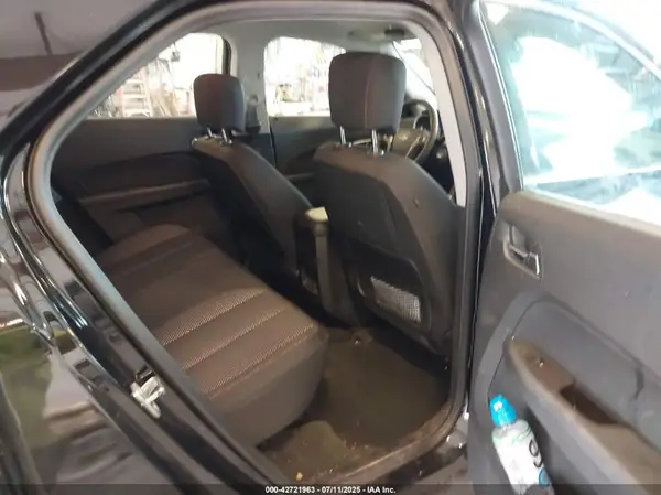 2GNALBEK1H1563955 2017 CHEVROLET EQUINOX - Image 8