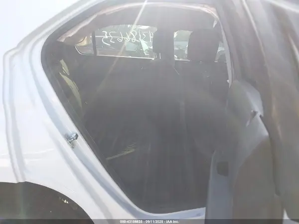 2GNALBEK1H1567942 2017 CHEVROLET EQUINOX - Image 8