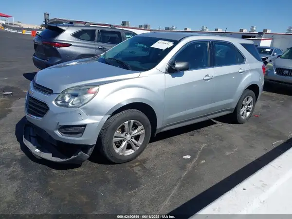 2GNALBEK1H1576155 2017 CHEVROLET EQUINOX - Image 2