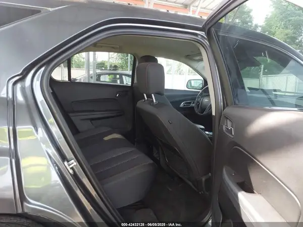 2GNALBEK1H1578469 2017 CHEVROLET EQUINOX - Image 8