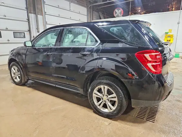 2GNALBEK1H1579038 2017 CHEVROLET EQUINOX - Image 2