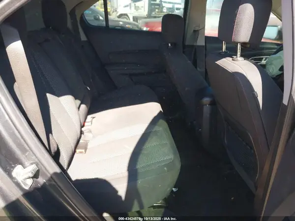 2GNALBEK1H1581002 2017 CHEVROLET EQUINOX - Image 8