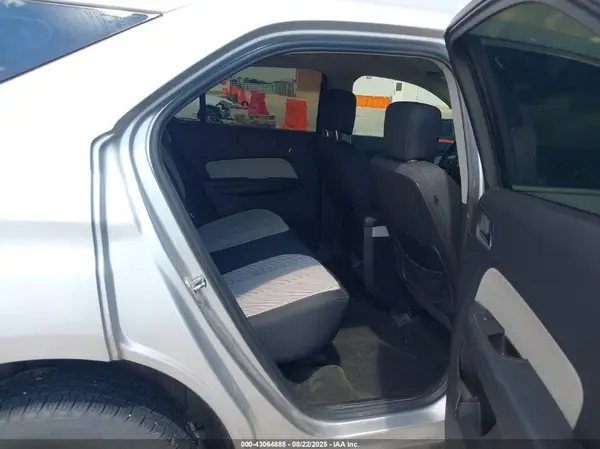 2GNALBEK1H1589357 2017 CHEVROLET EQUINOX - Image 8