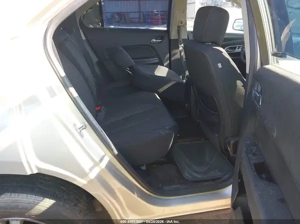 2GNALBEK2G1127730 2016 CHEVROLET EQUINOX - Image 8