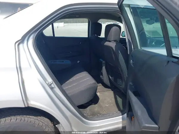 2GNALBEK2H1552429 2017 CHEVROLET EQUINOX - Image 8