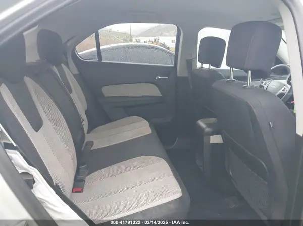 2GNALBEK2H1602357 2017 CHEVROLET EQUINOX - Image 8