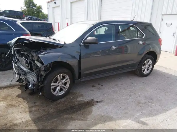 2GNALBEK3H1526888 2017 CHEVROLET EQUINOX - Image 2