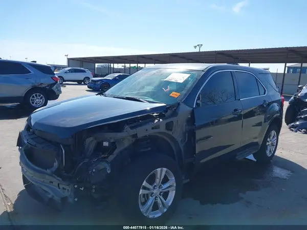2GNALBEK3H1530066 2017 CHEVROLET EQUINOX - Image 2