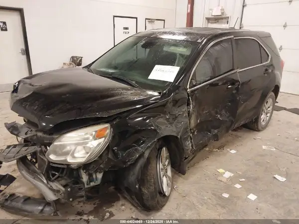 2GNALBEK3H1547126 2017 CHEVROLET EQUINOX - Image 2
