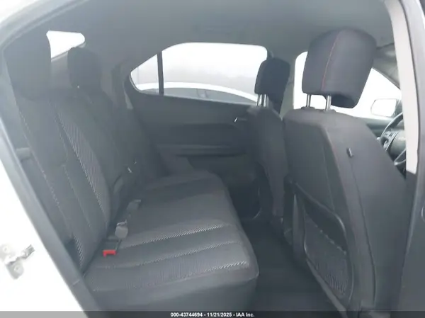 2GNALBEK4H1521795 2017 CHEVROLET EQUINOX - Image 8