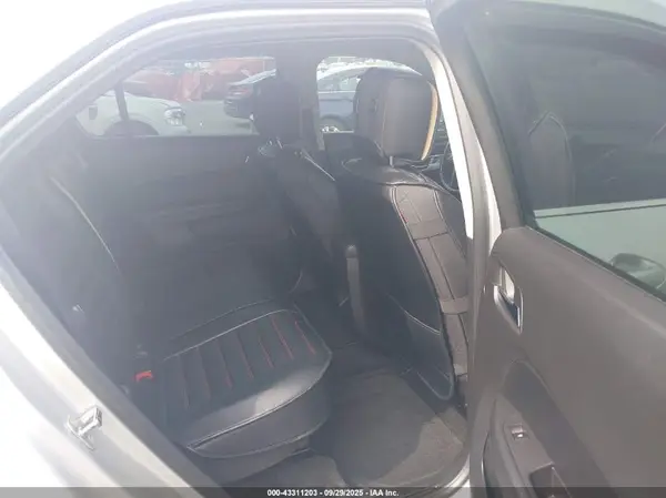 2GNALBEK4H1539066 2017 CHEVROLET EQUINOX - Image 8