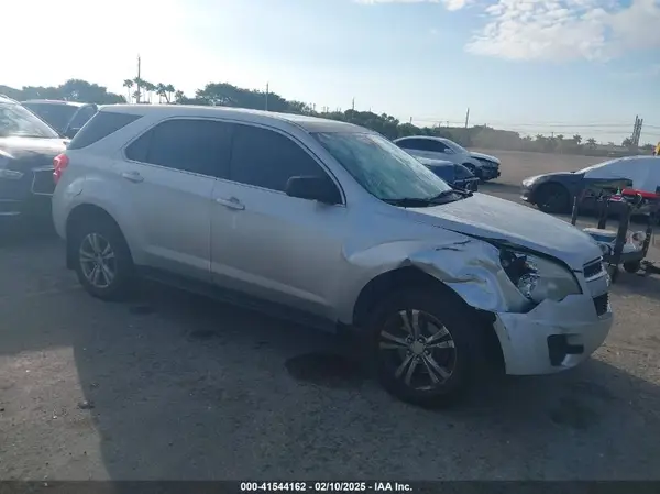 2GNALBEK4H1549516 2017 CHEVROLET EQUINOX - Image 1