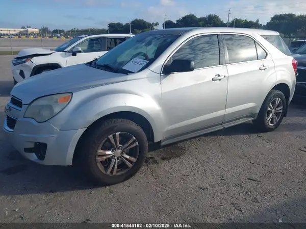 2GNALBEK4H1549516 2017 CHEVROLET EQUINOX - Image 2