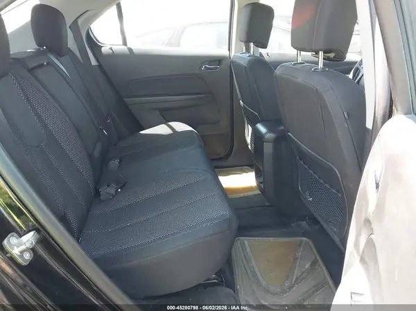 2GNALBEK4H1567160 2017 CHEVROLET EQUINOX - Image 8
