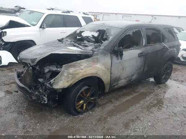 2GNALBEK4H1575520 2017 CHEVROLET EQUINOX - Image 2