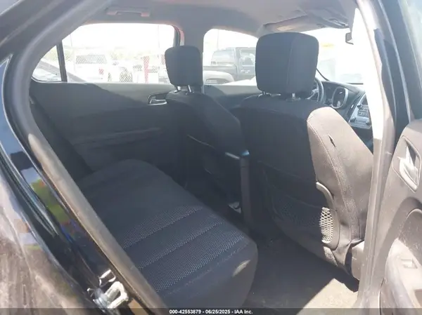 2GNALBEK4H1582287 2017 CHEVROLET EQUINOX - Image 8