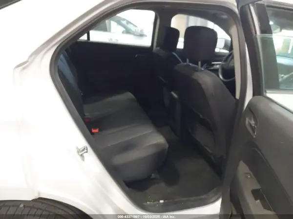 2GNALBEK5H1529114 2017 CHEVROLET EQUINOX - Image 8