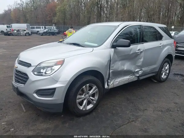 2GNALBEK5H1537424 2017 CHEVROLET EQUINOX - Image 2