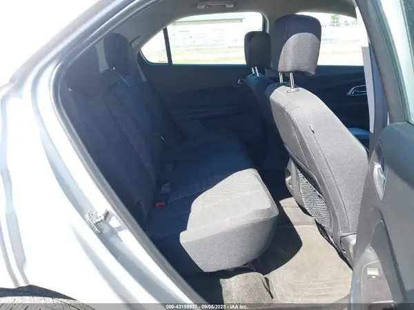 2GNALBEK5H1563151 2017 CHEVROLET EQUINOX - Image 8