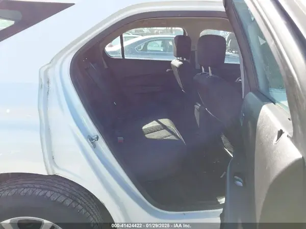 2GNALBEK6H1547993 2017 CHEVROLET EQUINOX - Image 8