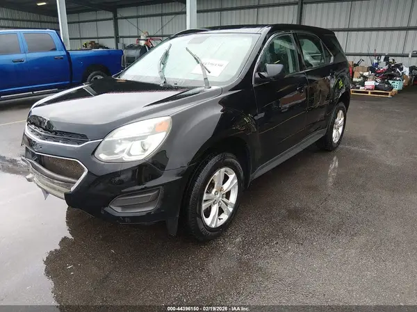 2GNALBEK6H1562073 2017 CHEVROLET EQUINOX - Image 2