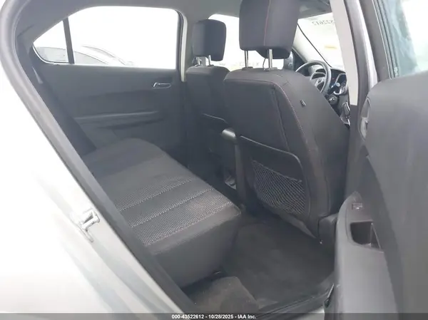 2GNALBEK7H1549042 2017 CHEVROLET EQUINOX - Image 8