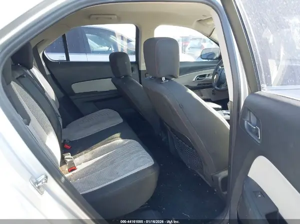 2GNALBEK7H1561966 2017 CHEVROLET EQUINOX - Image 8