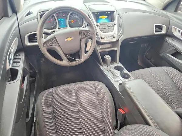 2GNALBEK7H1577813 2017 CHEVROLET EQUINOX - Image 8