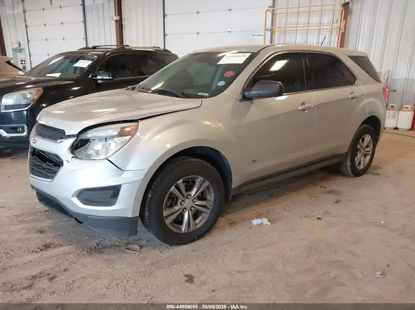 2GNALBEK7H1600880 2017 CHEVROLET EQUINOX - Image 2