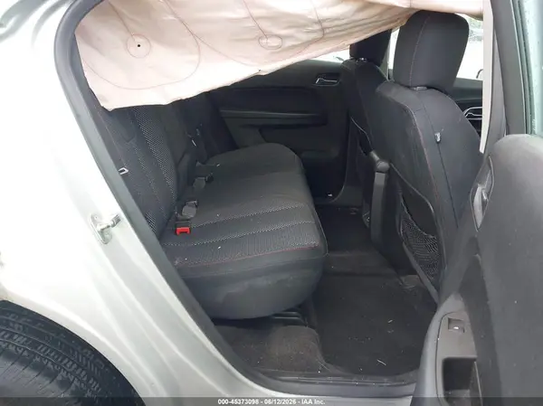 2GNALBEK8G1161087 2016 CHEVROLET EQUINOX - Image 8