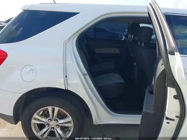 2GNALBEK8H1526112 2017 CHEVROLET EQUINOX - Image 8