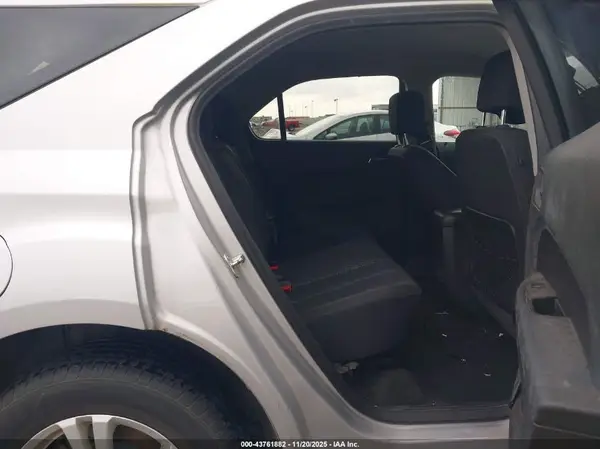 2GNALBEK8H1534842 2017 CHEVROLET EQUINOX - Image 8