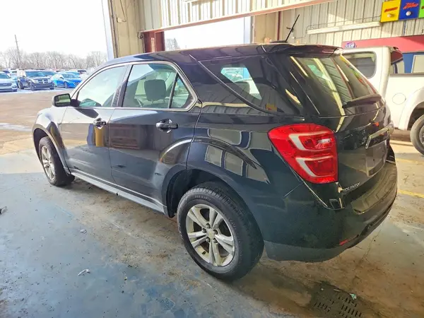 2GNALBEK8H1568019 2017 CHEVROLET EQUINOX - Image 2