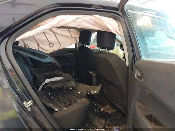 2GNALBEK8H1572393 2017 CHEVROLET EQUINOX - Image 8