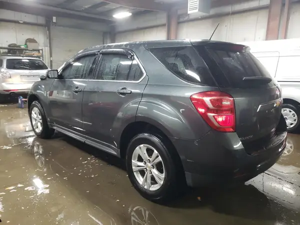 2GNALBEK8H1573348 2017 CHEVROLET EQUINOX - Image 2