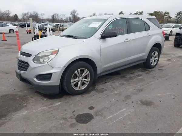2GNALBEK8H1573978 2017 CHEVROLET EQUINOX - Image 2