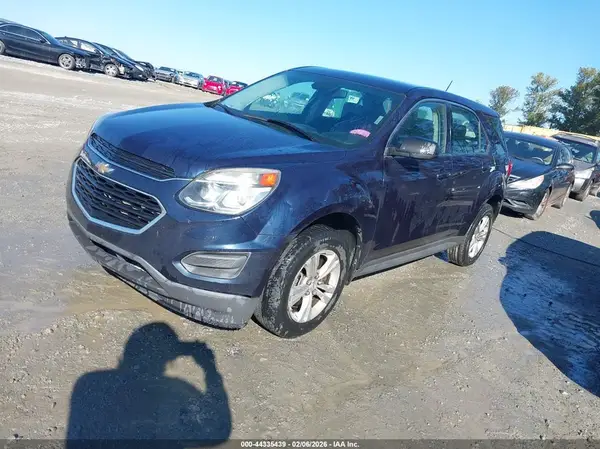 2GNALBEK8H1583703 2017 CHEVROLET EQUINOX - Image 2