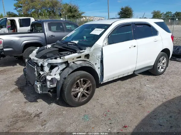 2GNALBEK8H1592434 2017 CHEVROLET EQUINOX - Image 2