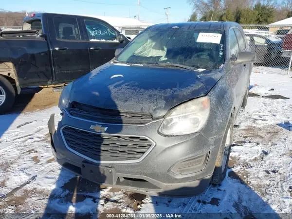 2GNALBEK9H1527723 2017 CHEVROLET EQUINOX - Image 2