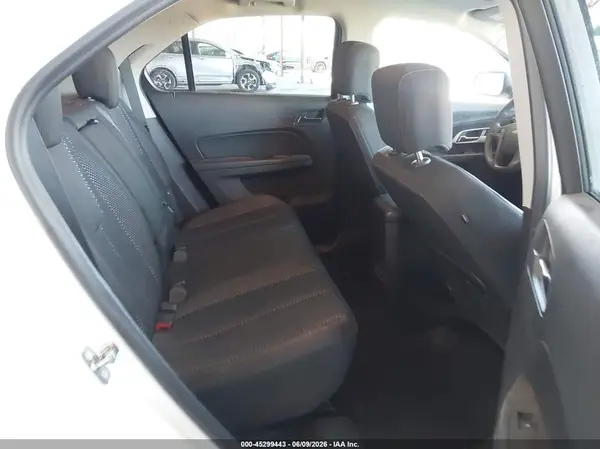 2GNALBEK9H1600945 2017 CHEVROLET EQUINOX - Image 8