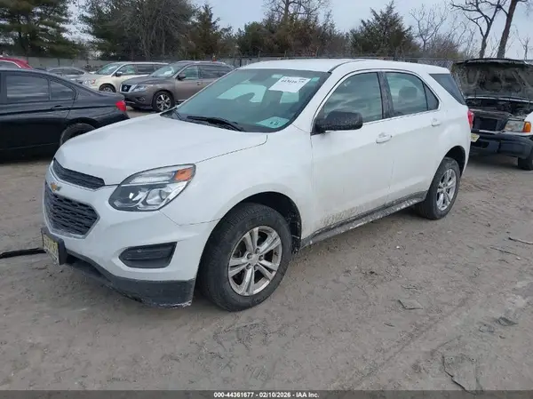 2GNALBEK9H1616403 2017 CHEVROLET EQUINOX - Image 2