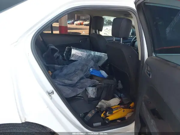 2GNALBEKXH1503947 2017 CHEVROLET EQUINOX - Image 8