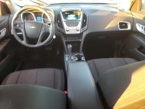 2GNALBEKXH1522031 2017 CHEVROLET EQUINOX - Image 8