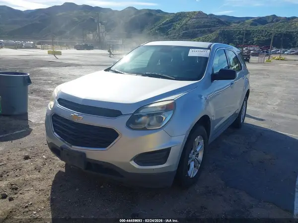 2GNALBEKXH1528637 2017 CHEVROLET EQUINOX - Image 2
